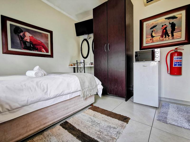 9 Bedroom Property for Sale in Park West Free State